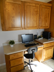 Desktop computer with printer, internet and Wi-Fi.